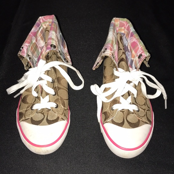 Coach vintage booties High-Top Converse Shoes.Beautiful condition.Smoke free Hom - Picture 1 of 10